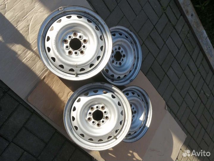 Комплект японских штампованных дисков R15