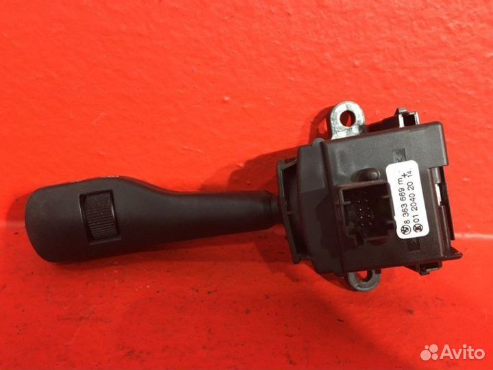 Переключатель подрулевой правый Bmw X3 E83 M54B25