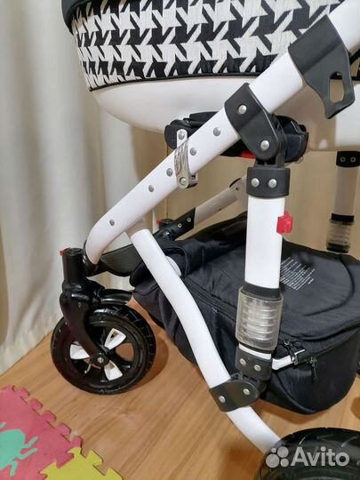 Коляска 2 в 1 Bebe-mobile Tascana