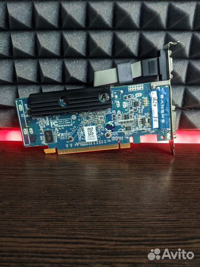 Видеокарта ATI Radeon HD7350 1GB Silent Sapphire