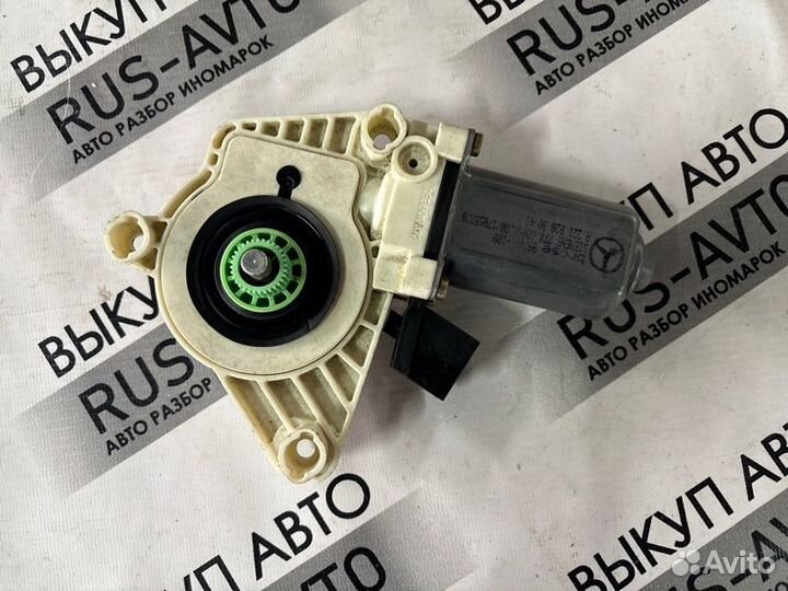 Моторчик стеклоподъемника задний правый Mercedes S