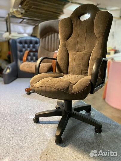 Компьютерное кресло