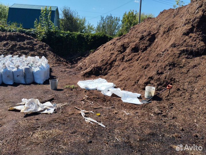 Перегной конский в мешках