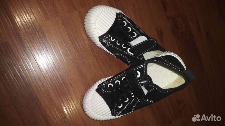 Кеды новые,р-р 29
