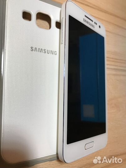 Samsung Galaxy A3 SM-A300F, 16 ГБ