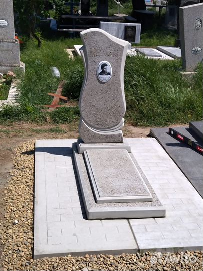 Памятники из гранита, благоустройство могил