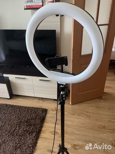 Кольцевая лампа 33 см RGB