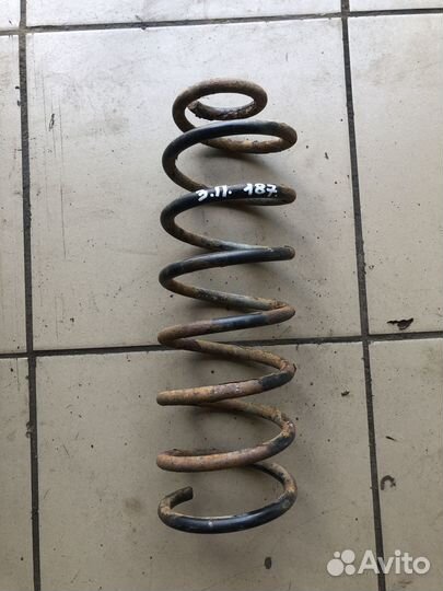 Пружина Volkswagen Vento