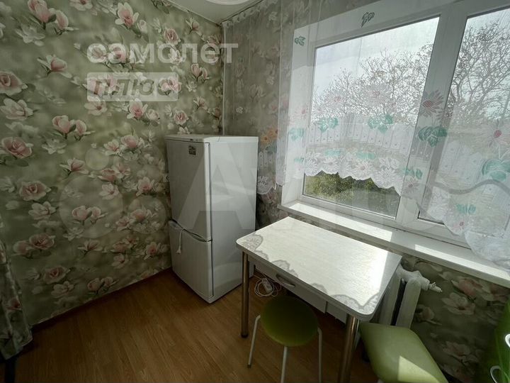 2-к. квартира, 46 м², 2/2 эт.