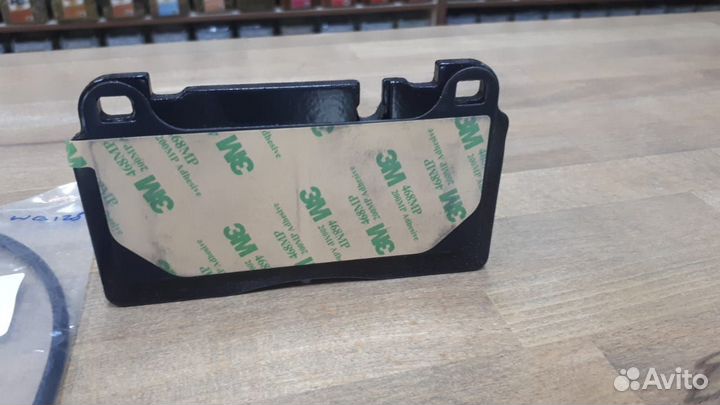 Колодки передние Audi Q5