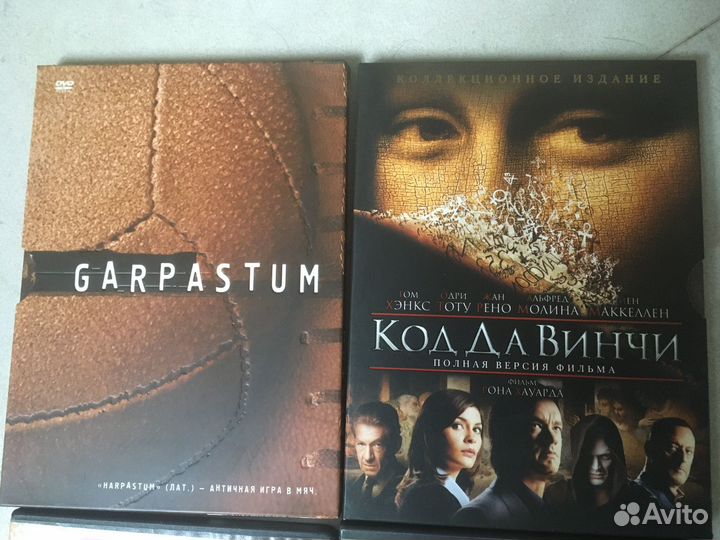 Dvd диски и видеокассеты с фильмами