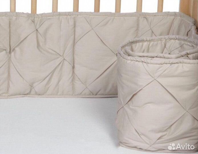 Бортики в детскую кроватку stokke