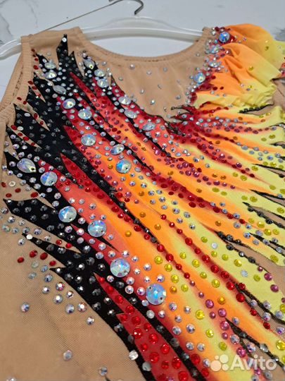 Купальник для художественной гимнастики