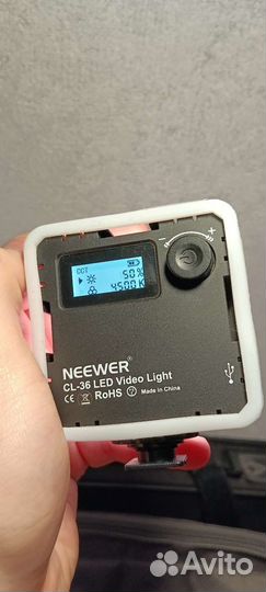 Neewer cl-36 фонарик на башмак