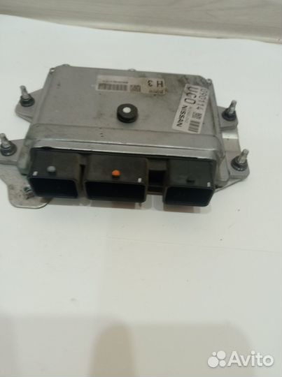 Блок управления двигателем Nissan Qashqai J10 1.6