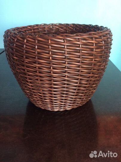 Кашпо из ротанга