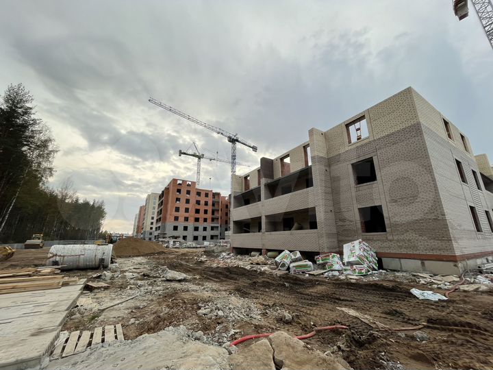 2-к. квартира, 59,2 м², 1/9 эт.