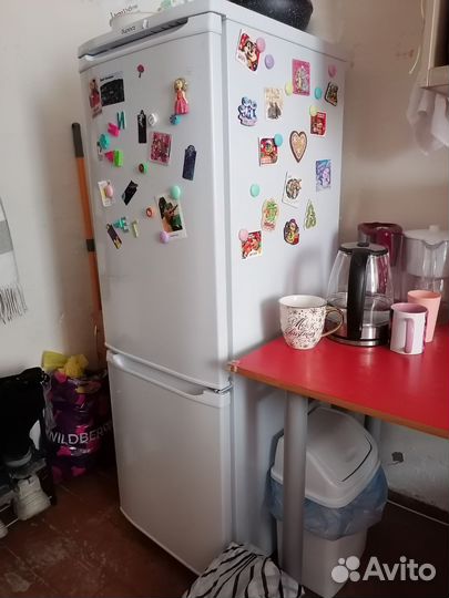 Холодильник Бирюса 118