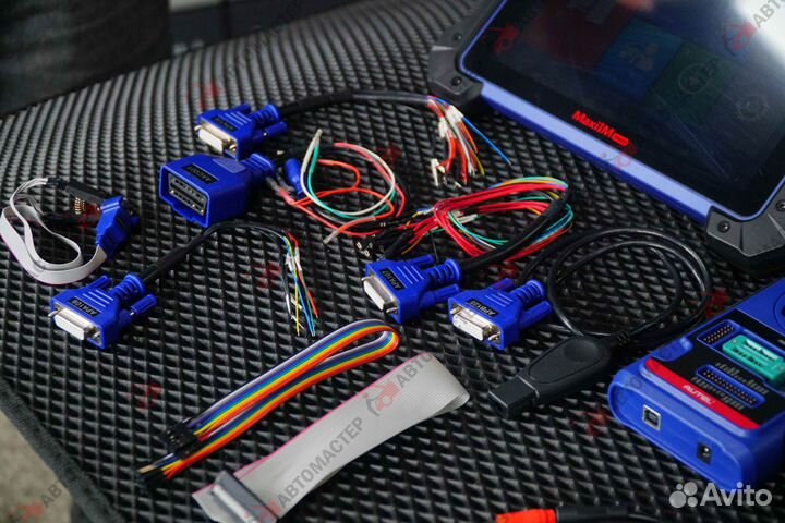 Программатор автомобильных ключей Autel MaxiIM IM6