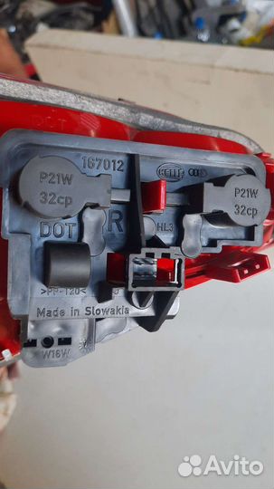 Фонарь задний правый внутренний Audi A4 B8