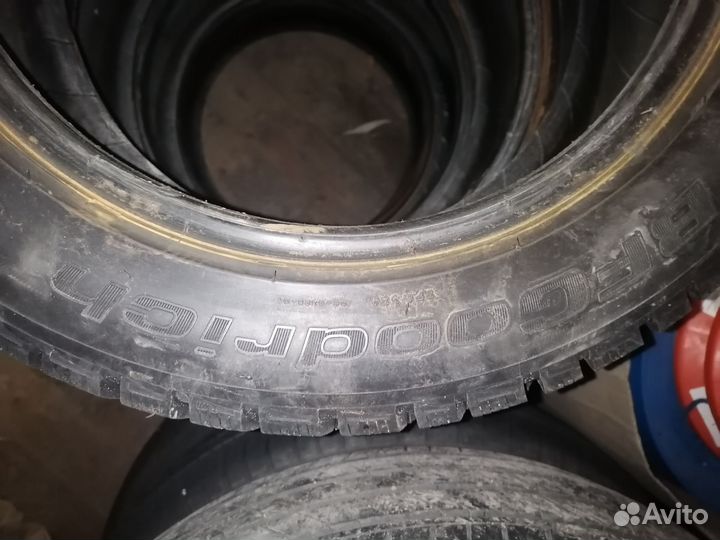 Bfgoodrich G-Force Stud 205/55 R16