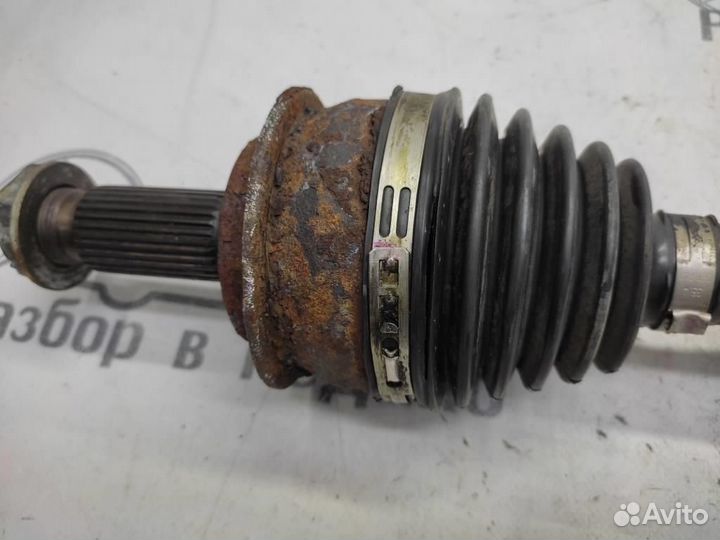 Привод задний W639 V-class Vito 646.982 02.2005