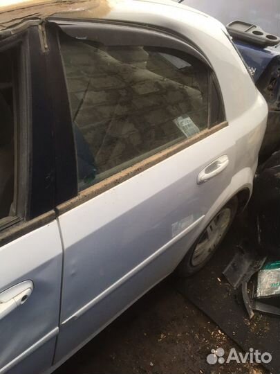 Дверь задняя левая Chevrolet lacetti хэтчбек