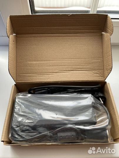 Адаптер с гнездом прикуривателя 220V 12V 15A