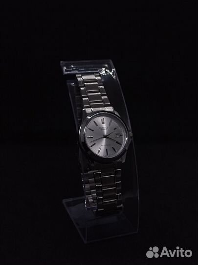 Часы casio quartz