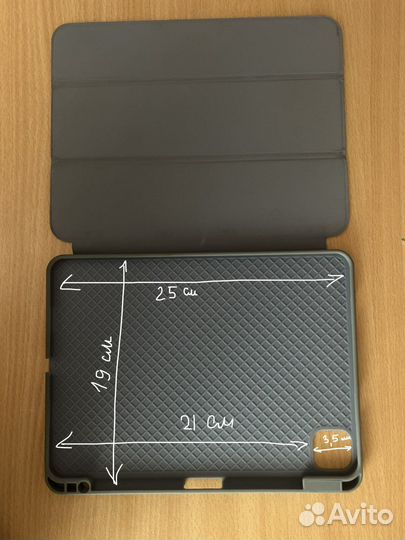 Чехол на iPad