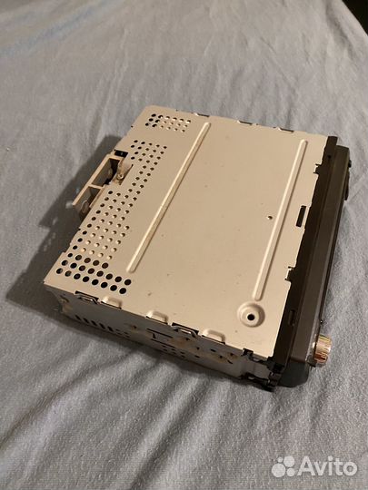 Магнитола kenwood KDC-MP239