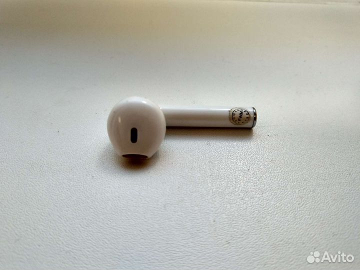 Наушник (состояние неизвестно)