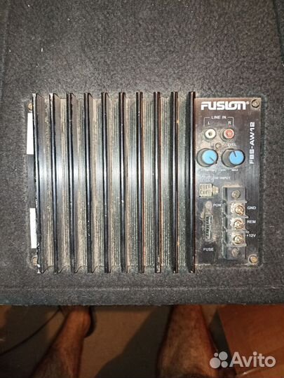 Активный сабвуфер 12