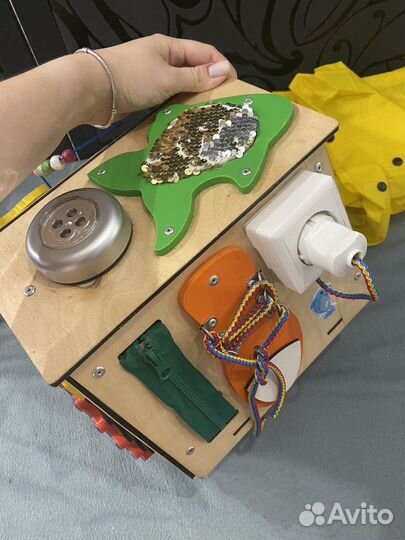 Бизиборд бизидом