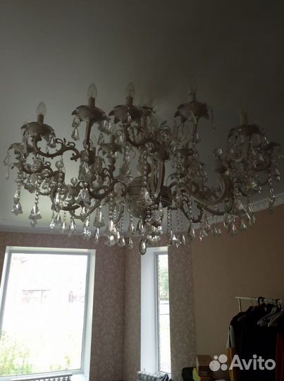 Люстра хрустальная потолочная
