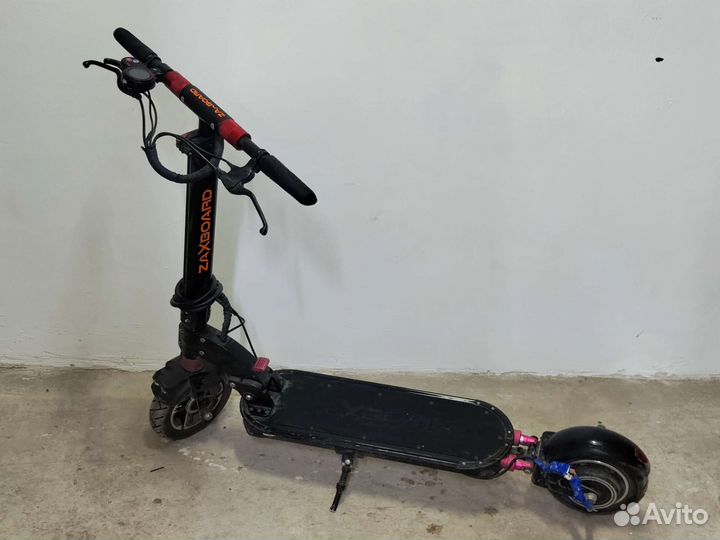 Электросамокат zaxboard Zeus