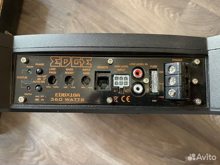 Продам subwoofer edbx10A
