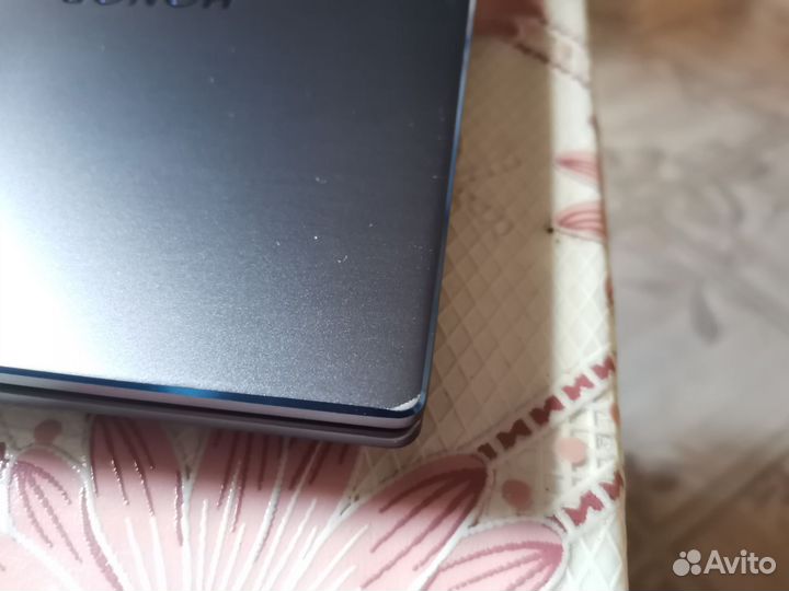 Honor magicbook 14