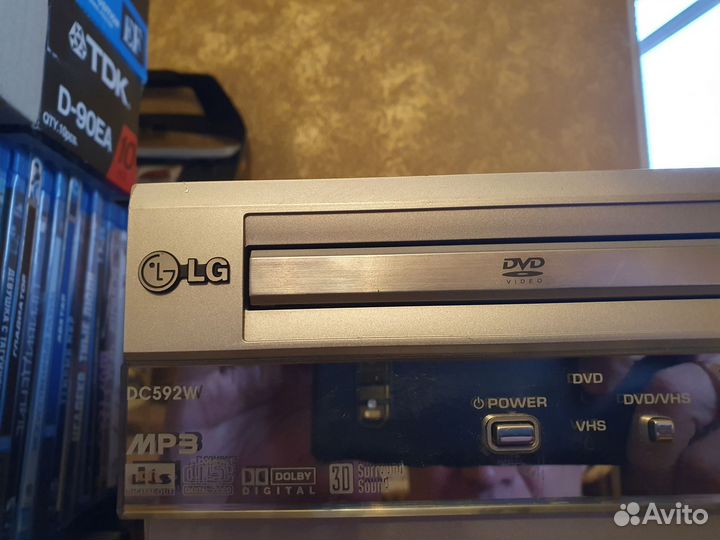DVD, VHS плеер LG DC 592W