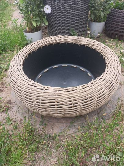 Кашпо тазик из искусственного ротанга
