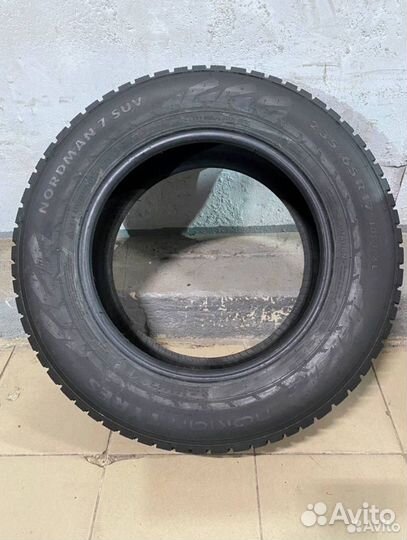 Nokian Tyres Nordman 7 SUV 235/65 R17