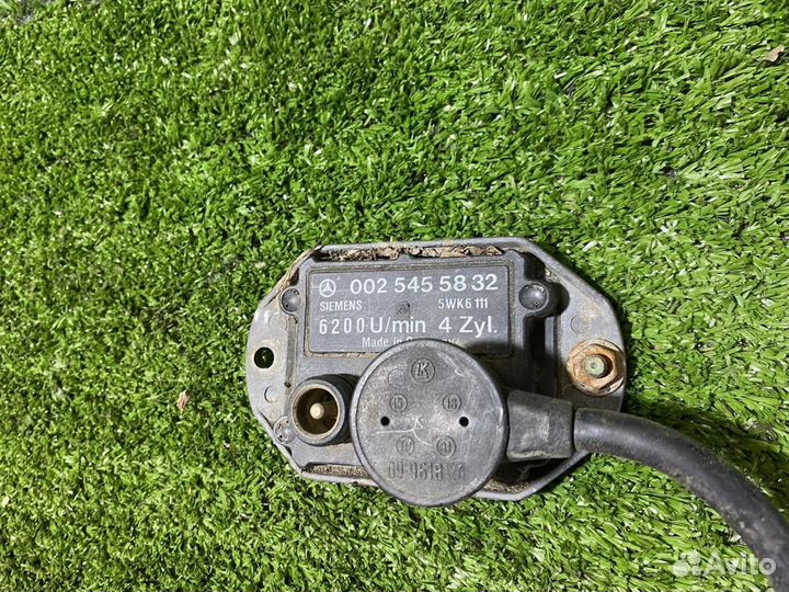 Коммутатор зажигания Mercedes-Benz W201