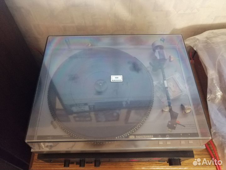 Проигрыватель ария 102