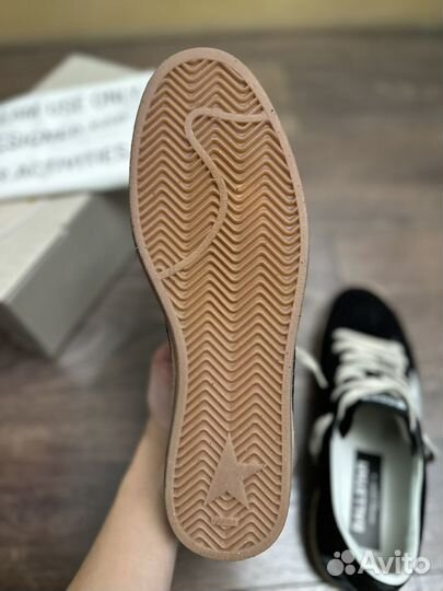 Кроссовки Golden goose