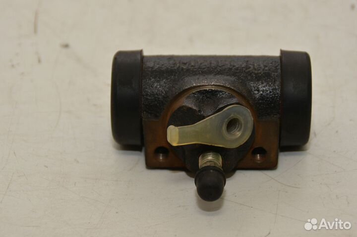 Цилиндр тормозной задний левый 5301-3502041