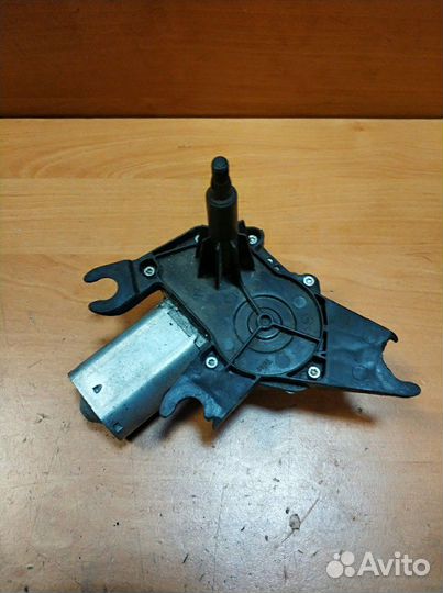 Мотор стеклоочистителя задний Рено Клио 3