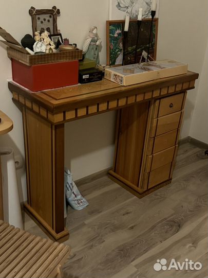 Стол, тумба, стол для маникюра