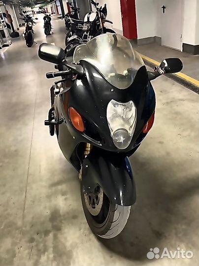 Продается легенда Suzuki GSX 1300 R Hayabusa