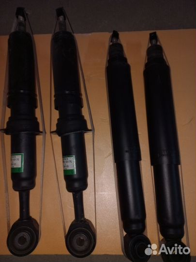 Стойки land cruiser 200