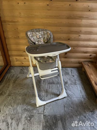 Детский стульчик для кормления joie